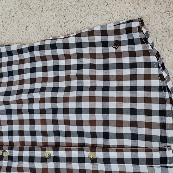 Columbia Women's Bonehead PFG button up shirt Med. - Picture 14 of 16
